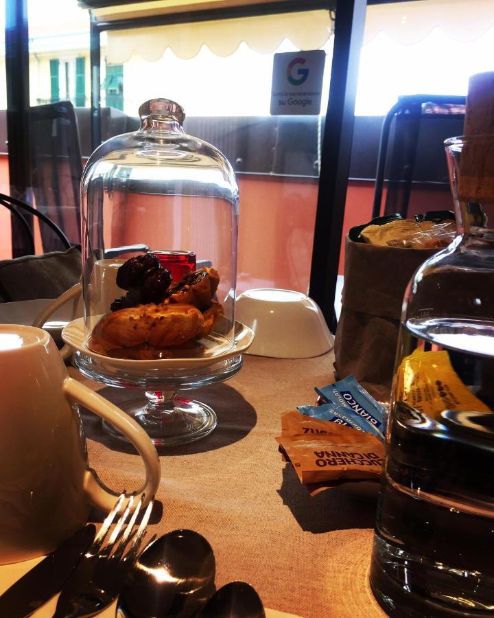 B&B Via Roma 41 벤티밀리아 외부 사진